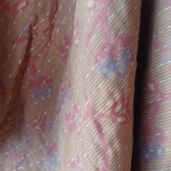 Upcycled Queen Graphic Poncho Top - Picture 8 of 10